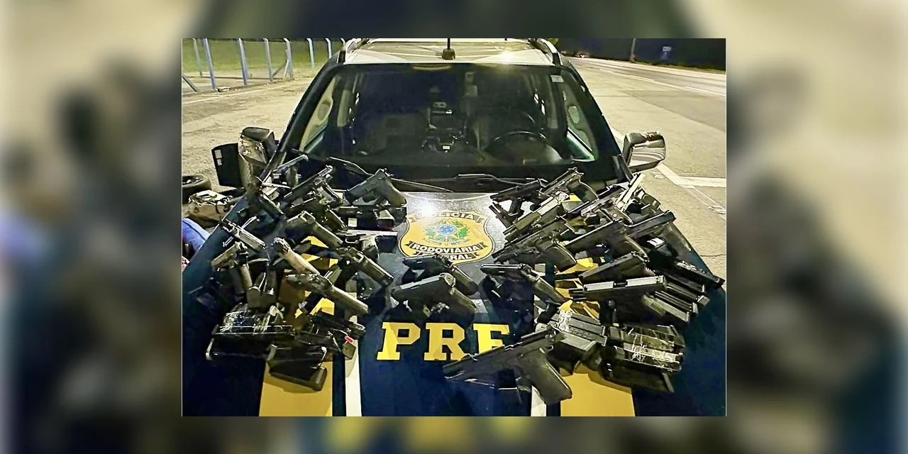 Casal é detido com arsenal na BR-277 entre PG e Curitiba; veja o vídeo
