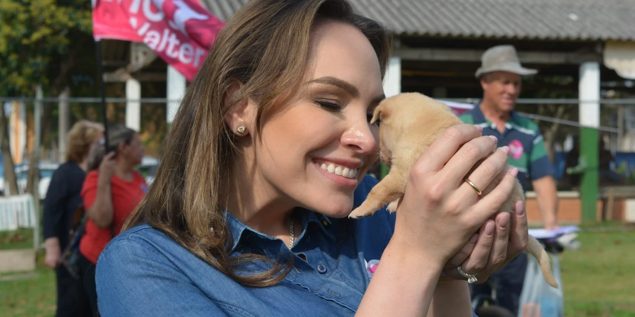 Maria Victoria (PP) destaca políticas públicas para defender e proteger os animais no Dia Mundial dos Animais