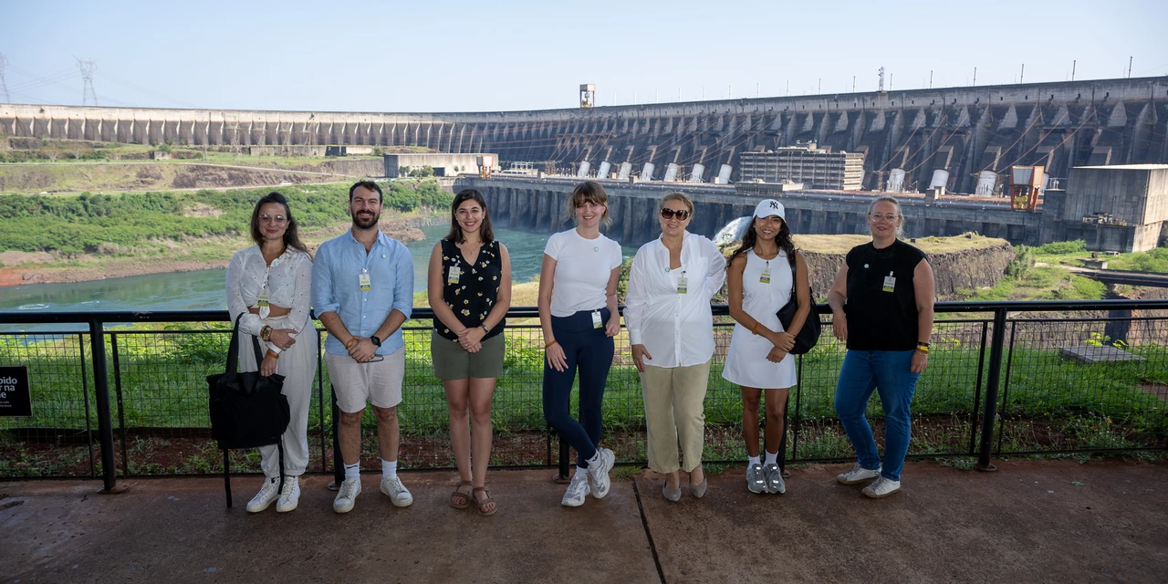 Representantes da Mission Innovation visitam Itaipu