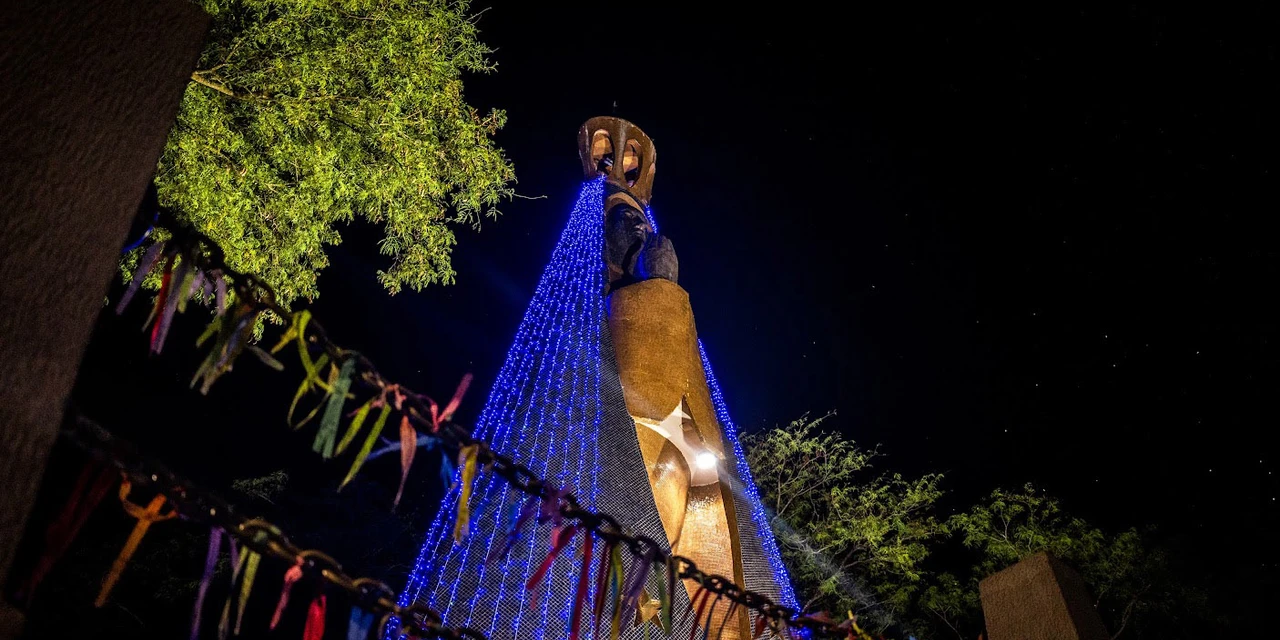 Dia da Padroeira: Eventos religiosos reforçam movimento turístico no Paraná, em outubro