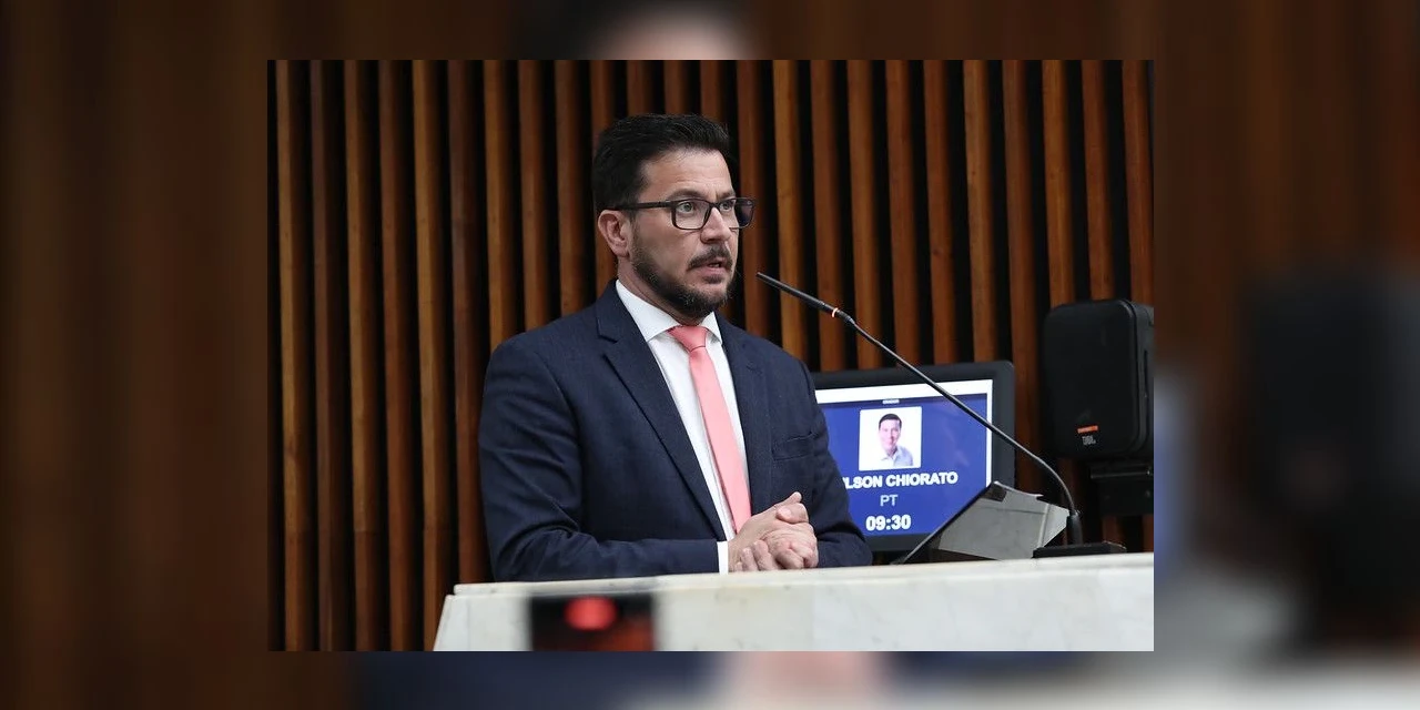 Aprovado na CCJ, projeto do deputado Arilson propõe campanha pela paz nas escolas
