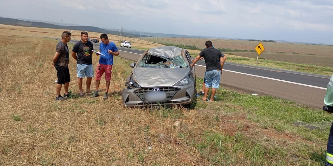Motorista fica ferido em acidente na PR-151