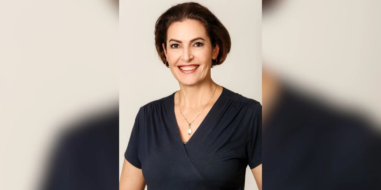 Rádio T e D’Ponta News realizam entrevista com Cristina Graeml nesta sexta-feira (18)