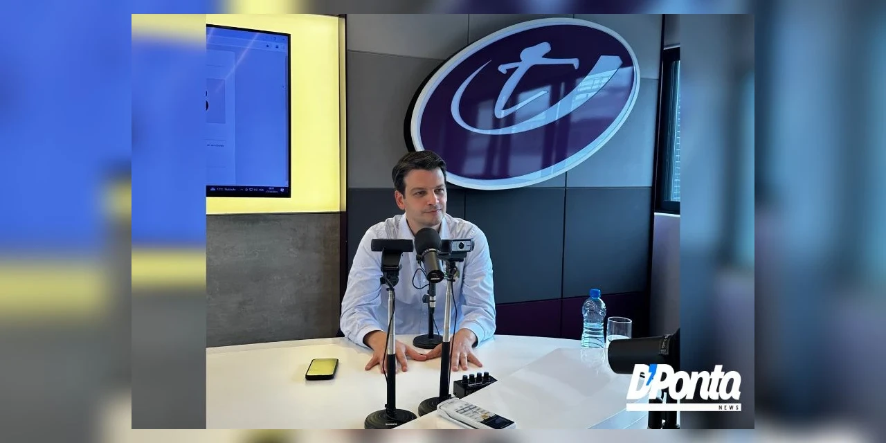 Candidato a prefeito de Curitiba, Eduardo Pimentel afirma: "eu não concordo com as posições ideológicas do Governo Federal, mas eu respeito"