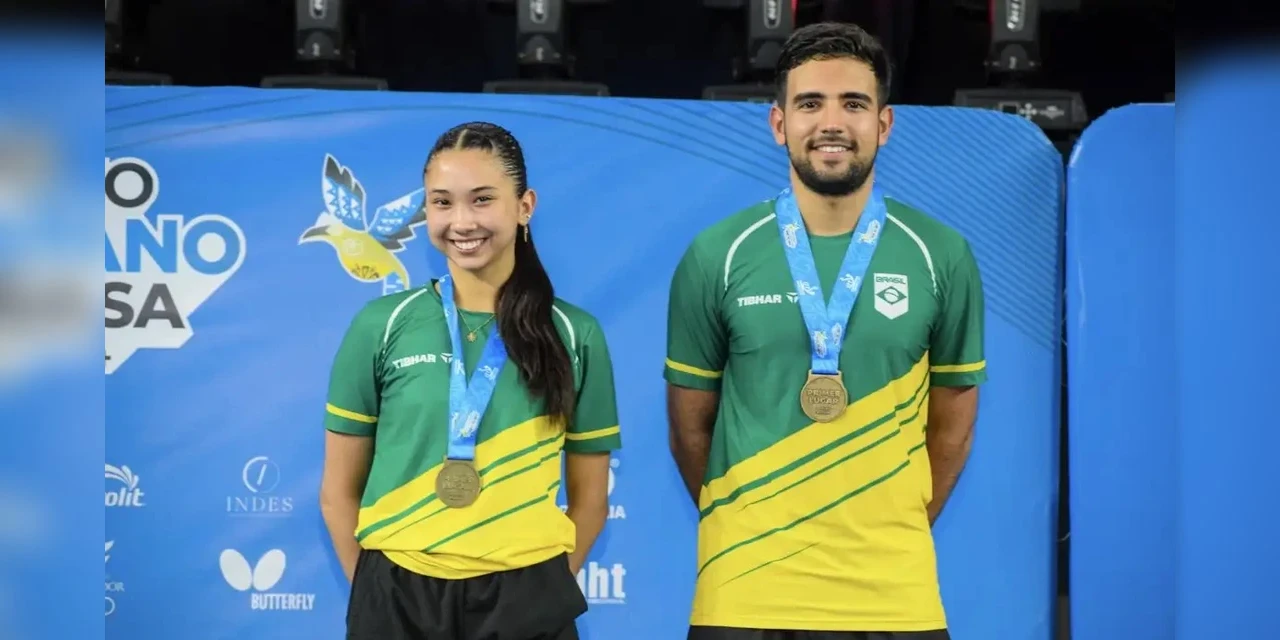 Giulia Takahashi e Guilheme Teodoro são ouro no Pan de tênis de mesa