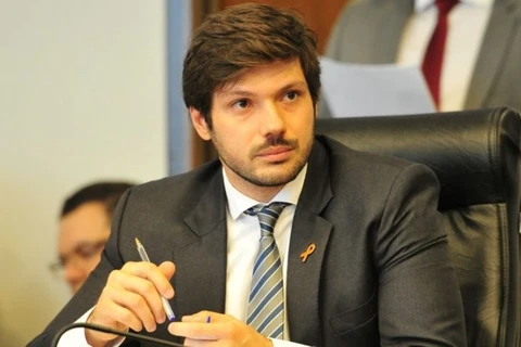 Tiago Amaral é eleito prefeito de Londrina