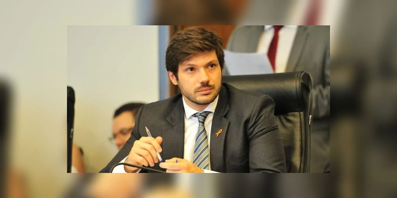 Tiago Amaral é eleito prefeito de Londrina