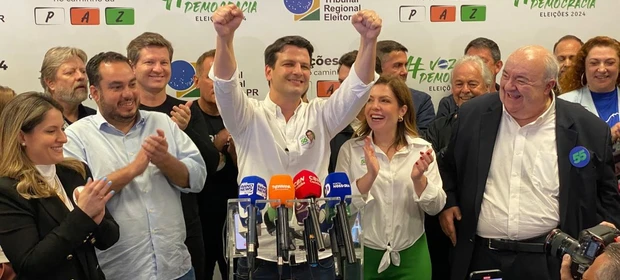 Prefeito eleito de Curitiba, Eduardo Pimentel defende a paz e a união: “vou cuidar de todos”