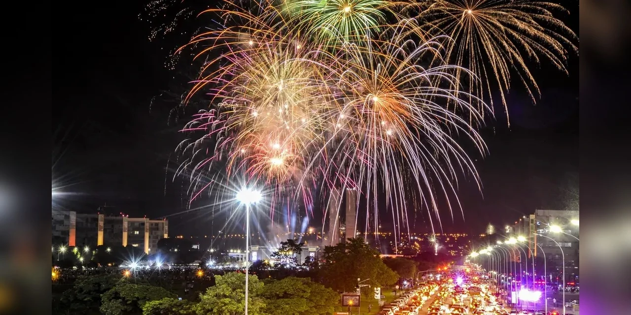 CCJ do Senado aprova limite de ruído para fogos de artifício