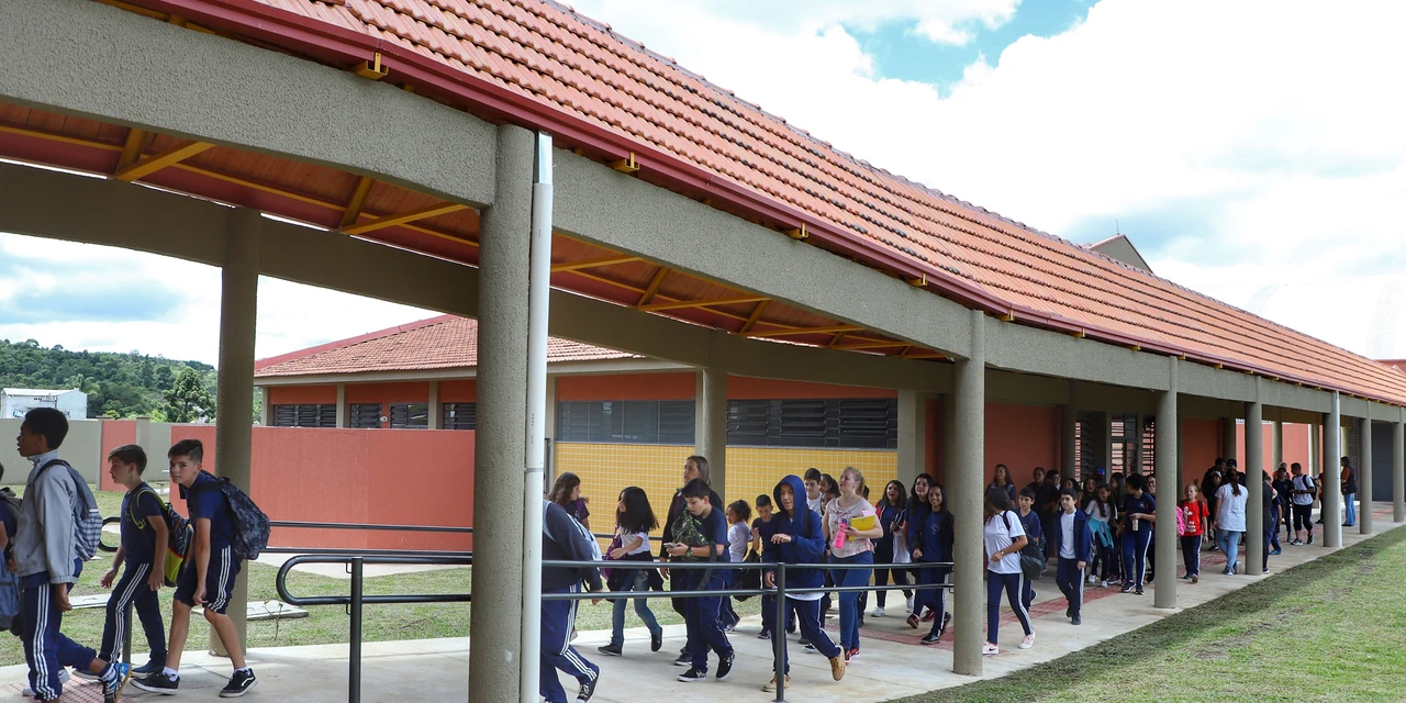 Instituições de ensino privadas já podem se credenciar no programa Parceiro da Escola
