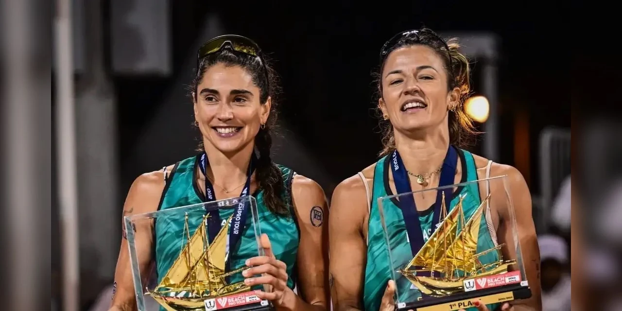 Bárbara e Carol anunciam fim da parceria no vôlei de praia após 3 anos