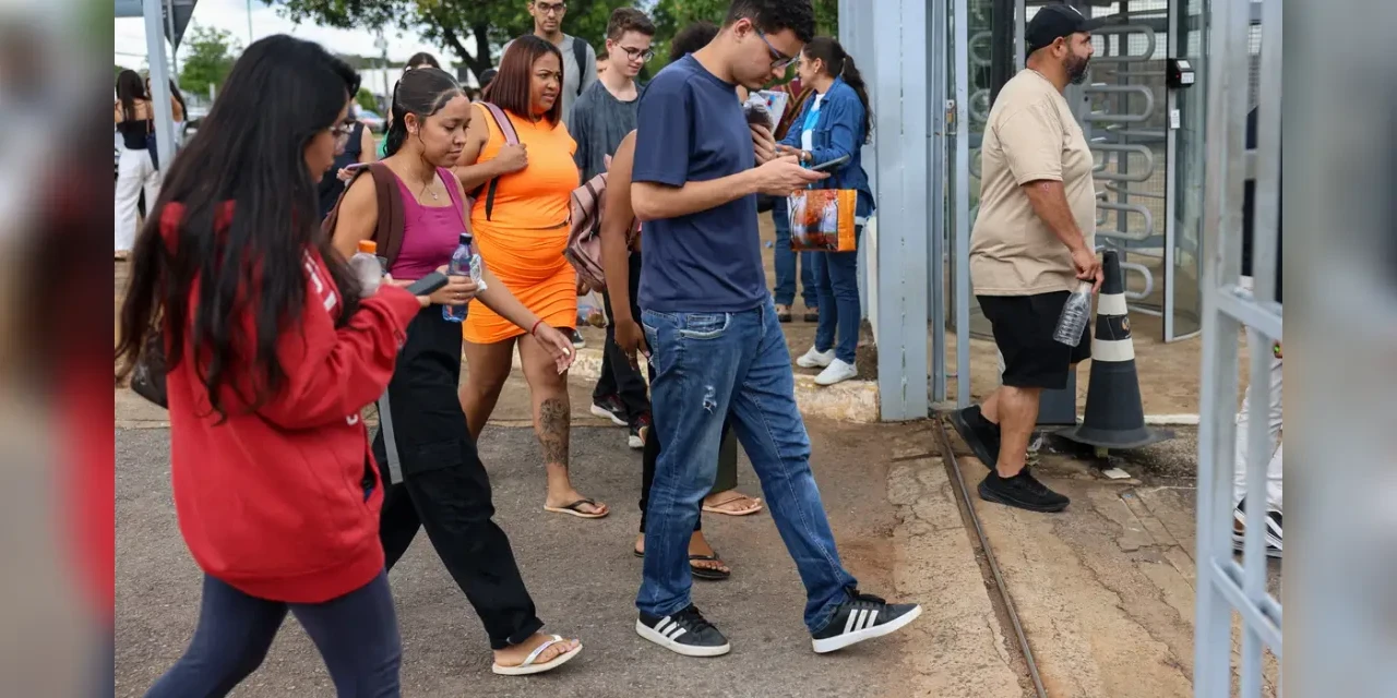 Começa hoje prazo para pedir reaplicação de provas do Enem 2024