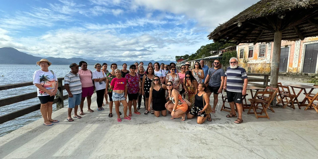 Mais de 400 pessoas já visitaram gratuitamente pontos turísticos do Estado pelo Paraná + Viagem