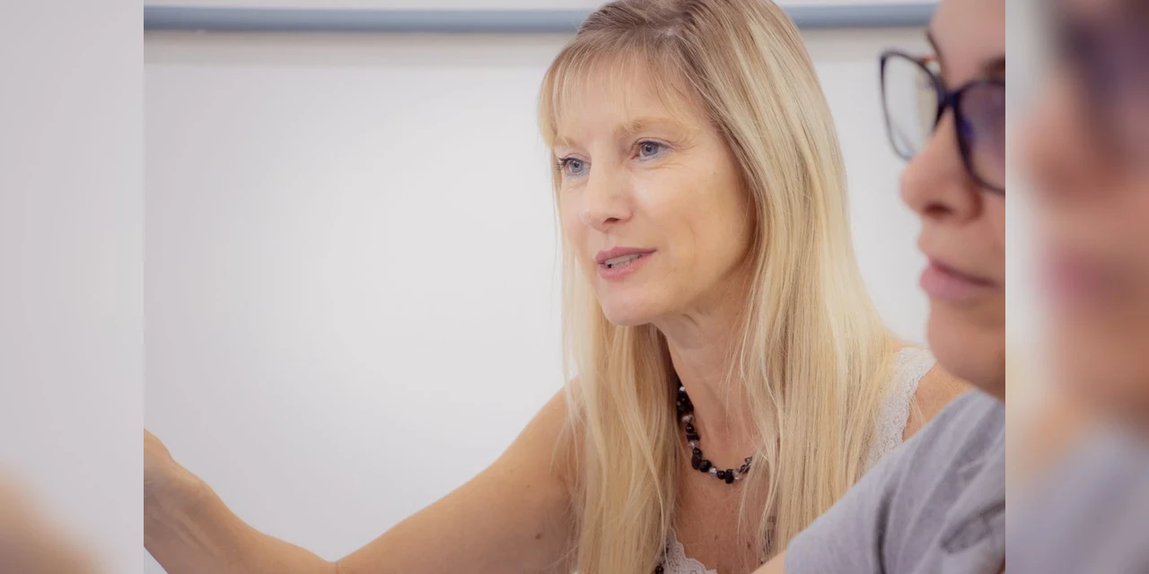 Professora e alunos da UEPG participam de Simpósio de Farmacognosia no RS