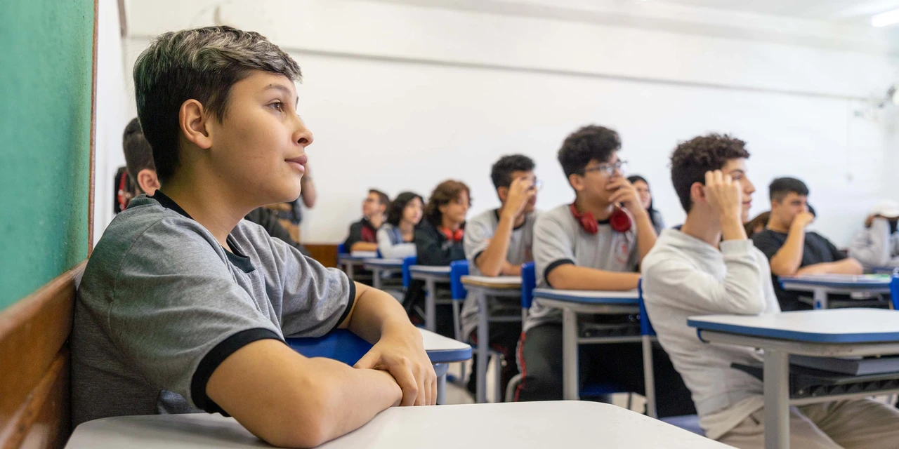 Projeto GGPEL: Educação prorroga prazo para matrículas e rematrículas na rede estadual