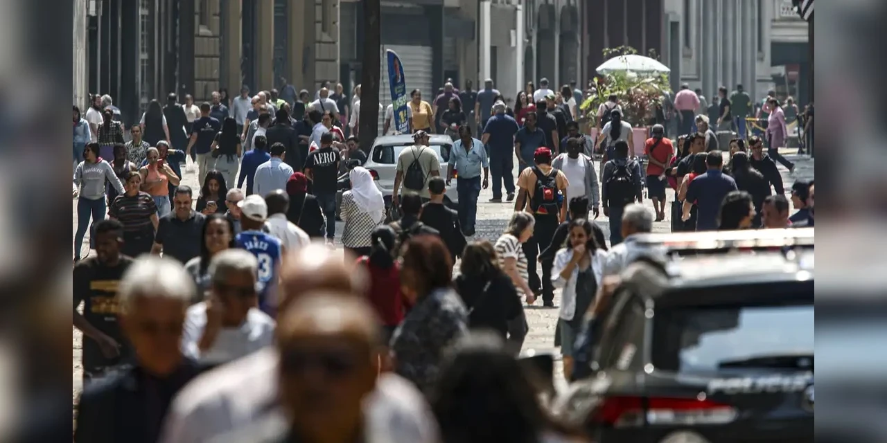 IBGE: pobreza e extrema pobreza atingem menor nível no país desde 2012