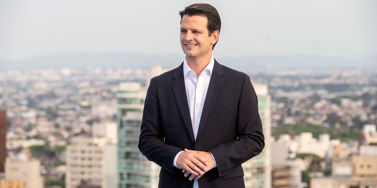 Revista D'P - Especial Prefeitos da Região: Eduardo Pimentel