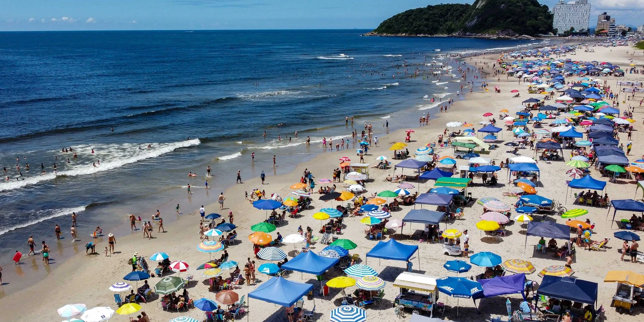 Nova Orla e shows do Verão Maior Paraná trazem otimismo ao setor hoteleiro em Matinhos