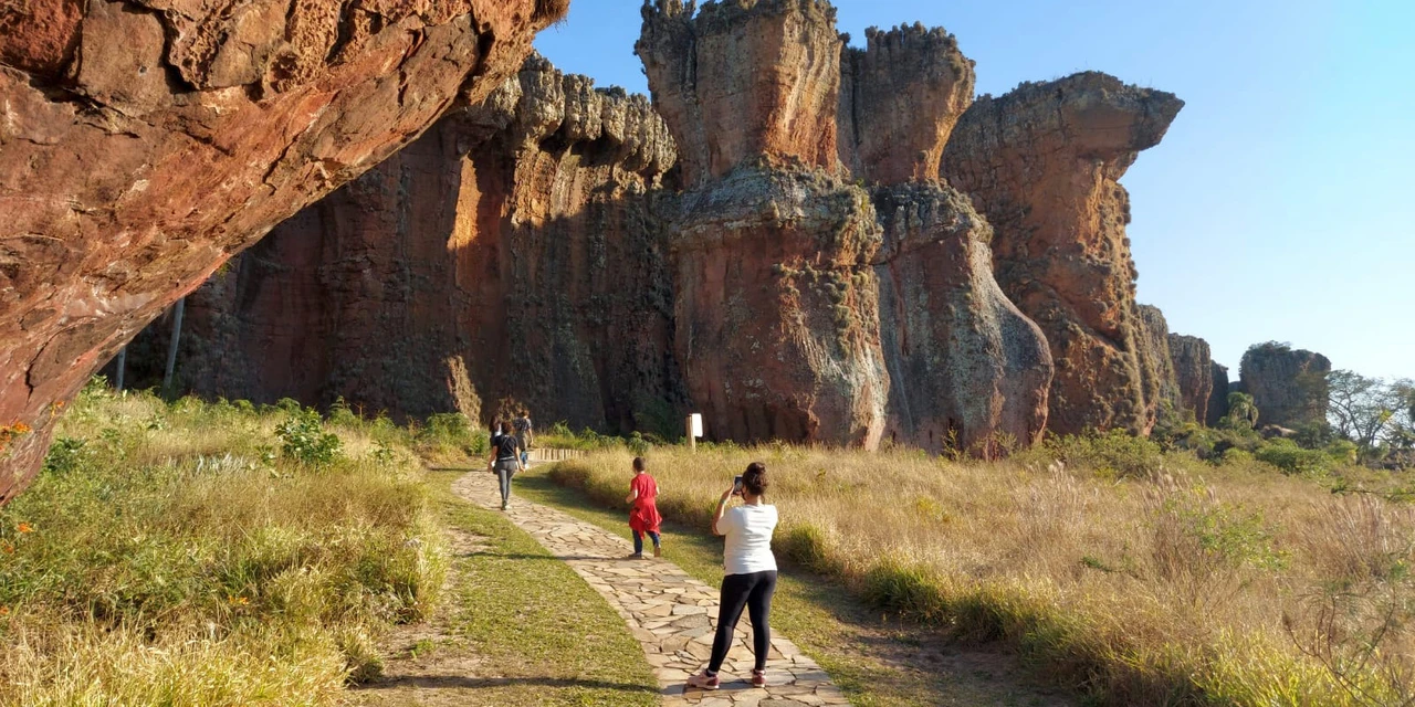 Turismo no Paraná cresce quase o triplo da média nacional entre janeiro e outubro