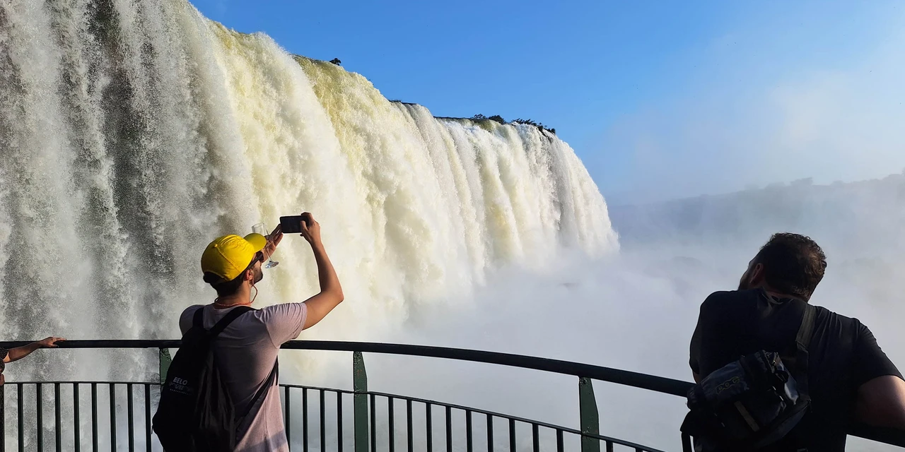 Natal nas Cataratas do Iguaçu: programação promete encantar ainda mais os turistas