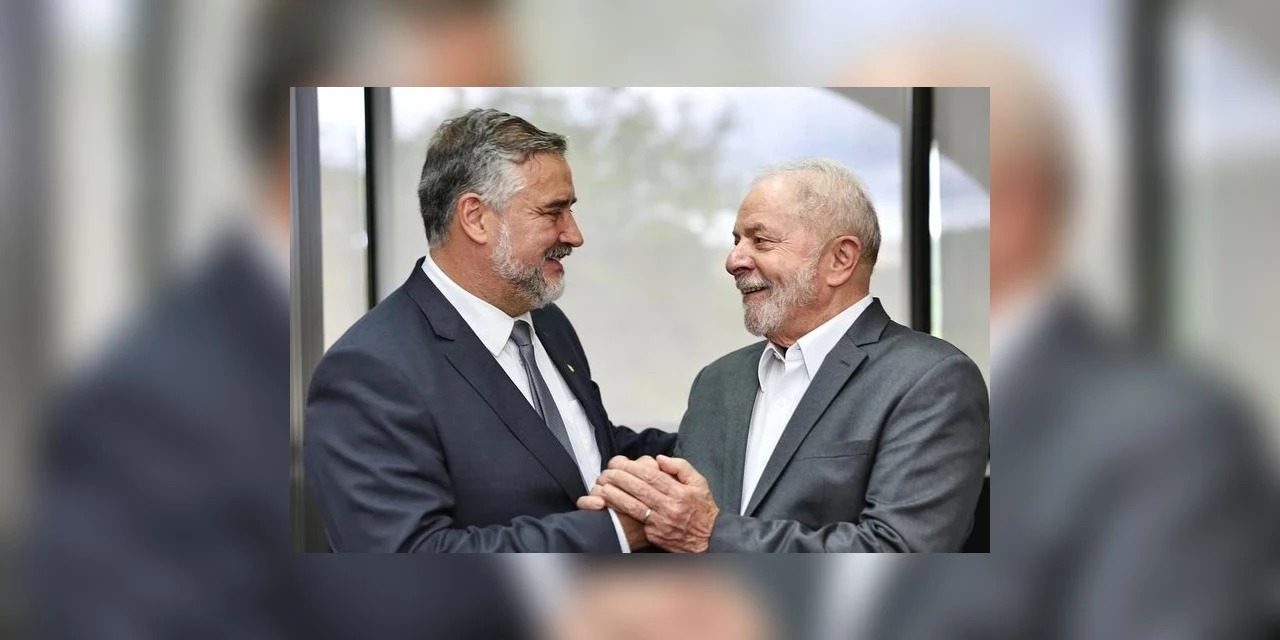 Lula comunica demissão de Paulo Pimenta e Sidônio Palmeira deve assumir Secom
