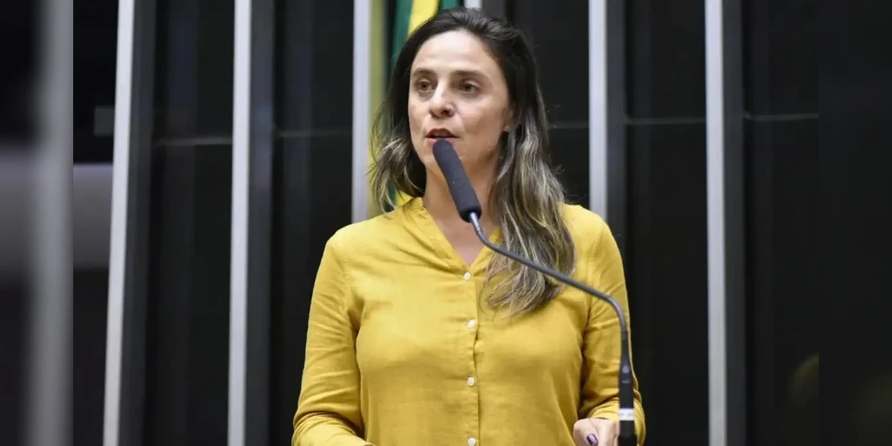 Projeto de Lei quer suspender salário de militares da ditadura