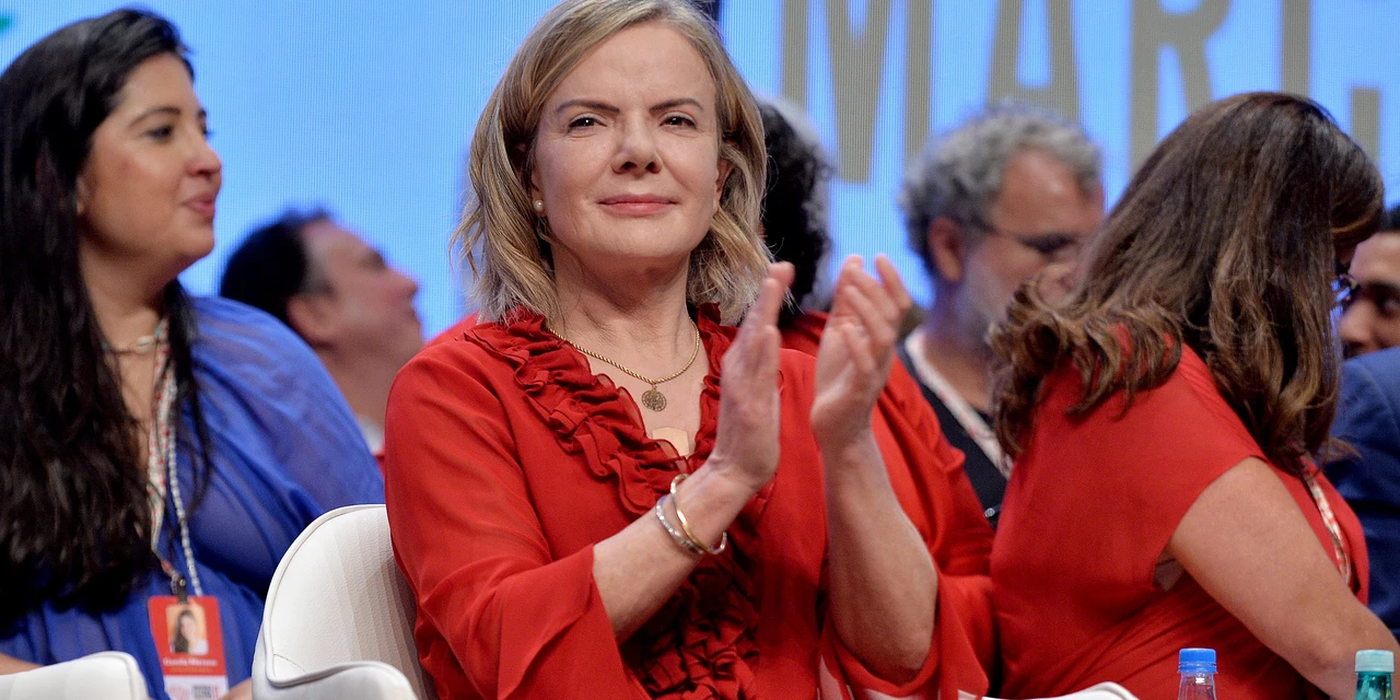 Gleisi Hoffmann relembra avanços proporcionados pelo ProUni; "O que era privilégio da elite se tornou realidade para nossos estudantes das escolas públicas"