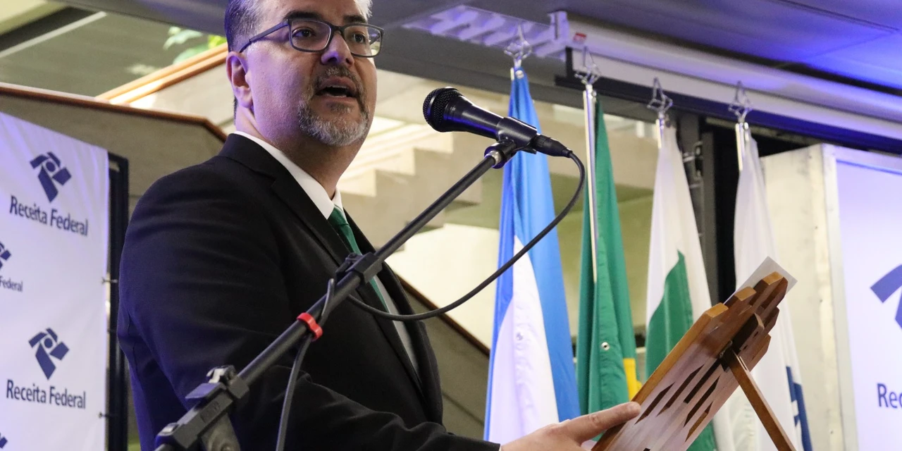 Remy Deiab assume como novo delegado da Receita Federal de Ponta Grossa