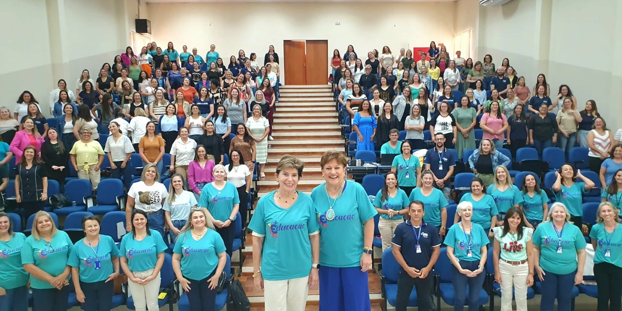 Alunos da rede municipal retornam às aulas na segunda-feira em PG