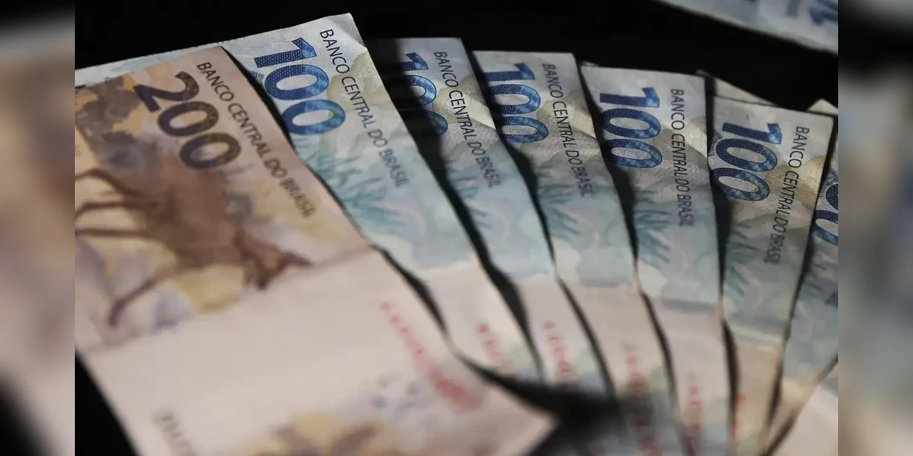 Brasileiros sacaram R$ 241 milhões em valores a receber em dezembro