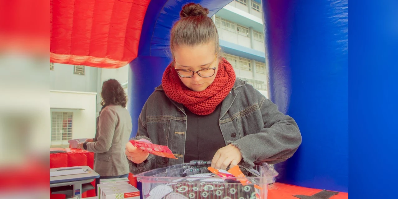 Ambulatório de Saúde da UEPG promove ação de carnaval para comunidade universitária