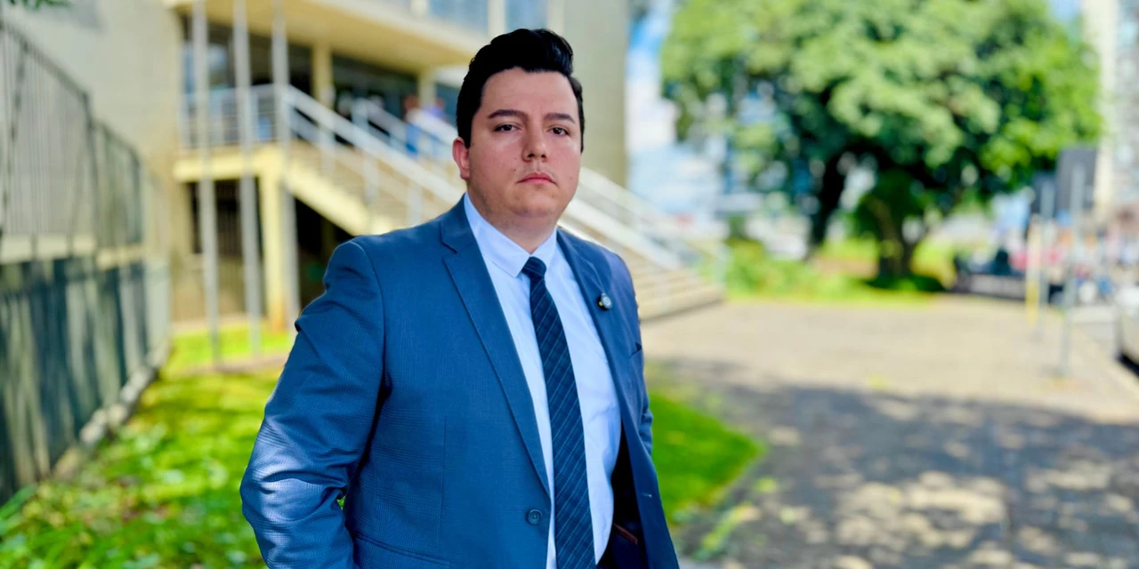 Prefeitura pode cobrar pelo asfalto em PG? Advogado explica