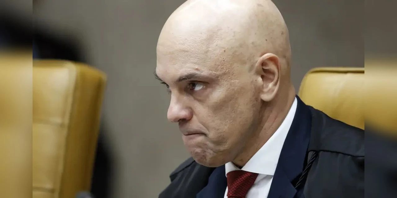 Moraes diz que Bolsonaro tem amplo acesso a inquérito do golpe