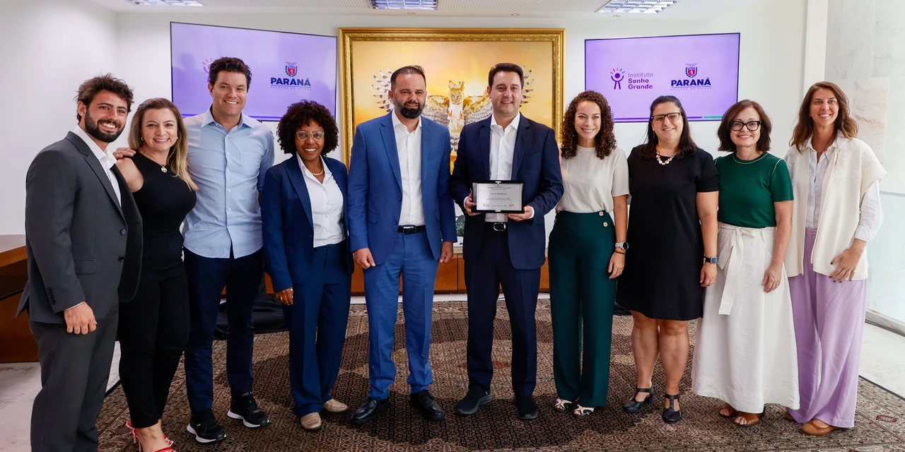 Paraná reforça parceria com institutos para avançar na educação