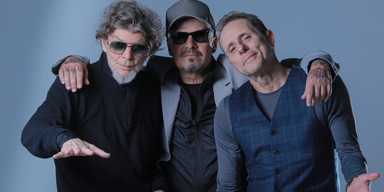 Último fim de semana de shows do Verão Maior Paraná terá Titãs, Fernando & Sorocaba e mais