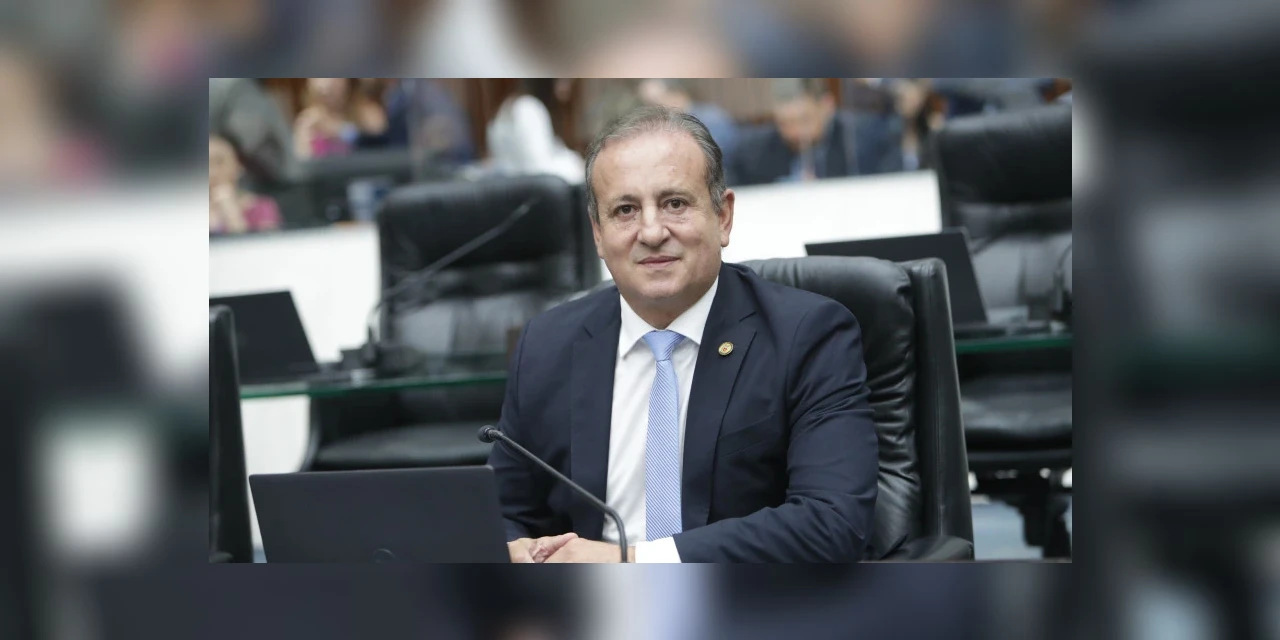 Moacyr Fadel solicita que Sanepar comunique consumidor com antecedência em caso de desabastecimento