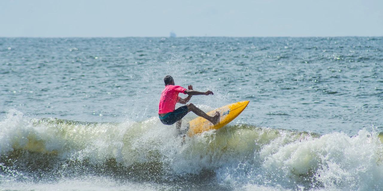 Etapa do Circuito Paranaense de Surf Amador movimentou o Litoral no fim de semana