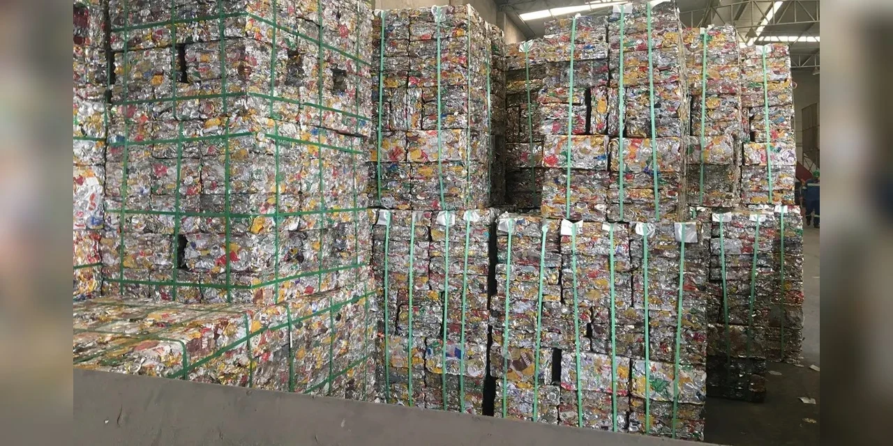 BNDES lança projeto de apoio aos catadores de materiais recicláveis