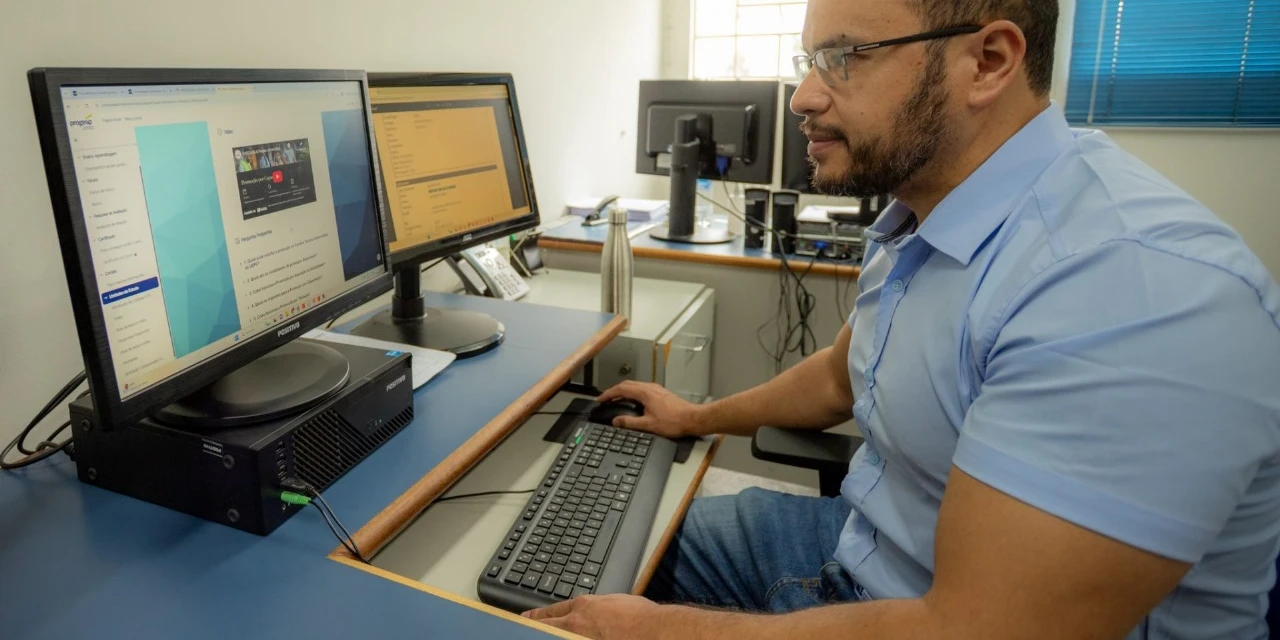 Cursos de formação da UEPG são disponibilizados para agentes universitários