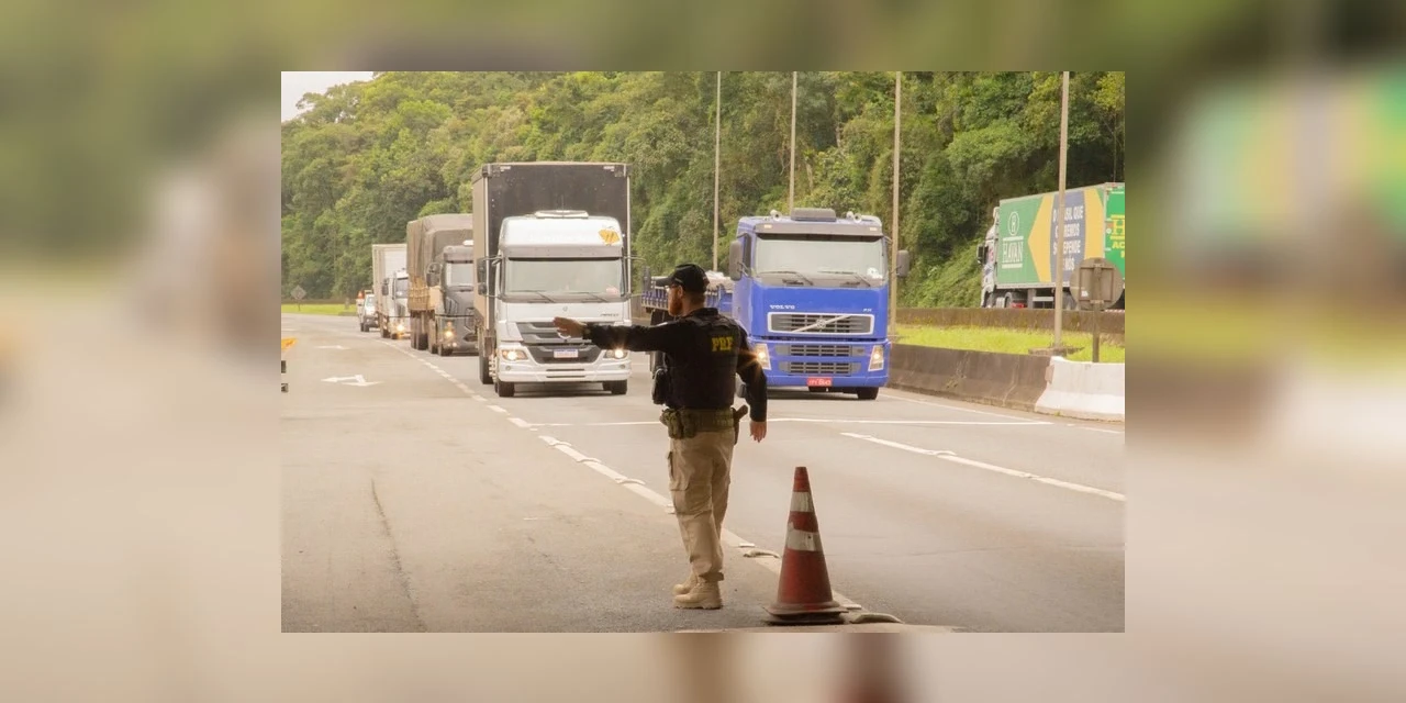 PRF intensifica fiscalização da Lei do Descanso no Paraná