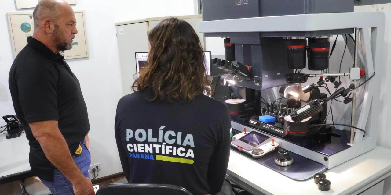 Polícia Científica de Ponta Grossa recebe novo comparador balístico