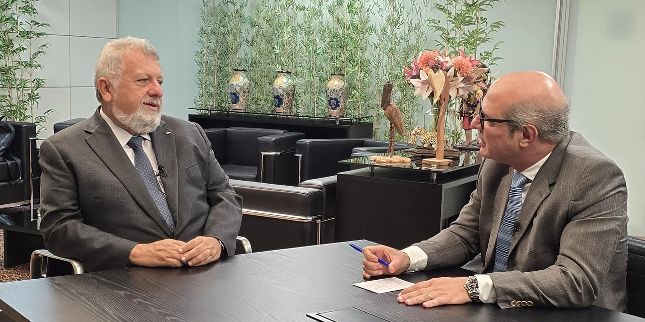 Ponto de Vista: Na soma das instituições financeiras, Crédito do Trabalhador ultrapassa R$ 3,3 bi em concessão de empréstimos em duas semanas, destaca presidente da Caixa