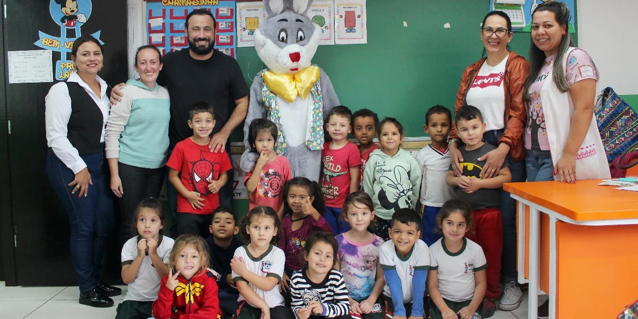 Prefeitura de Piraí do Sul inicia entrega de ovos de Páscoa na rede municipal de ensino