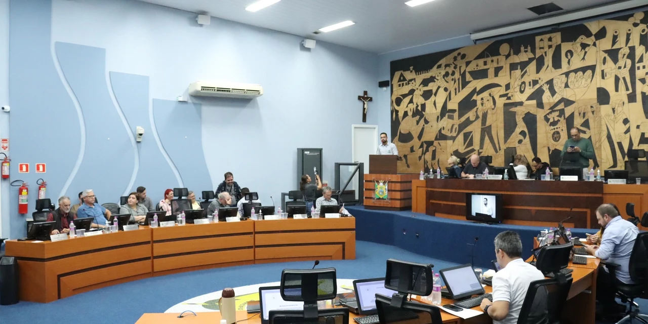 Câmara de PG aprova reajuste de vale-alimentação a servidores