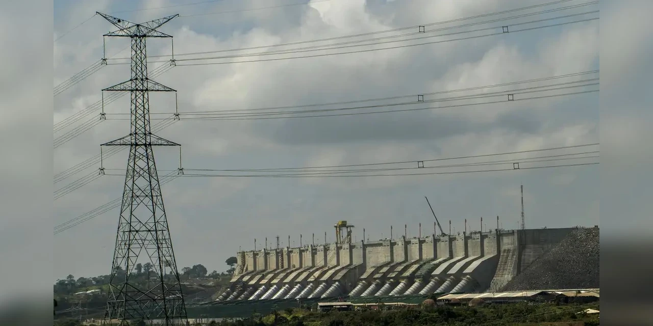 Conta de luz terá bandeira amarela com custo extra em maio, decide Aneel