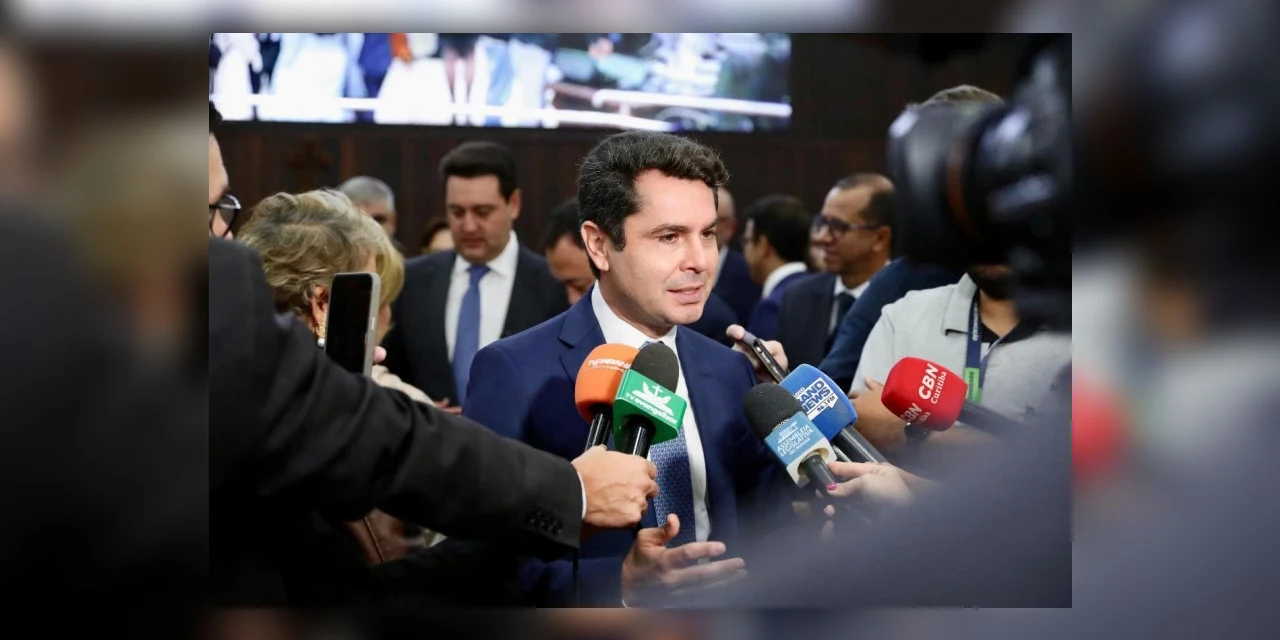 Paraná dá exemplo de proteção a mulheres e crianças, afirma Alexandre Curi