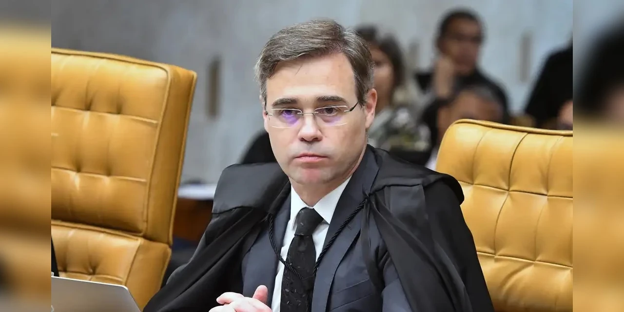 Mendonça diverge em julgamento e vota pela soltura de Collor