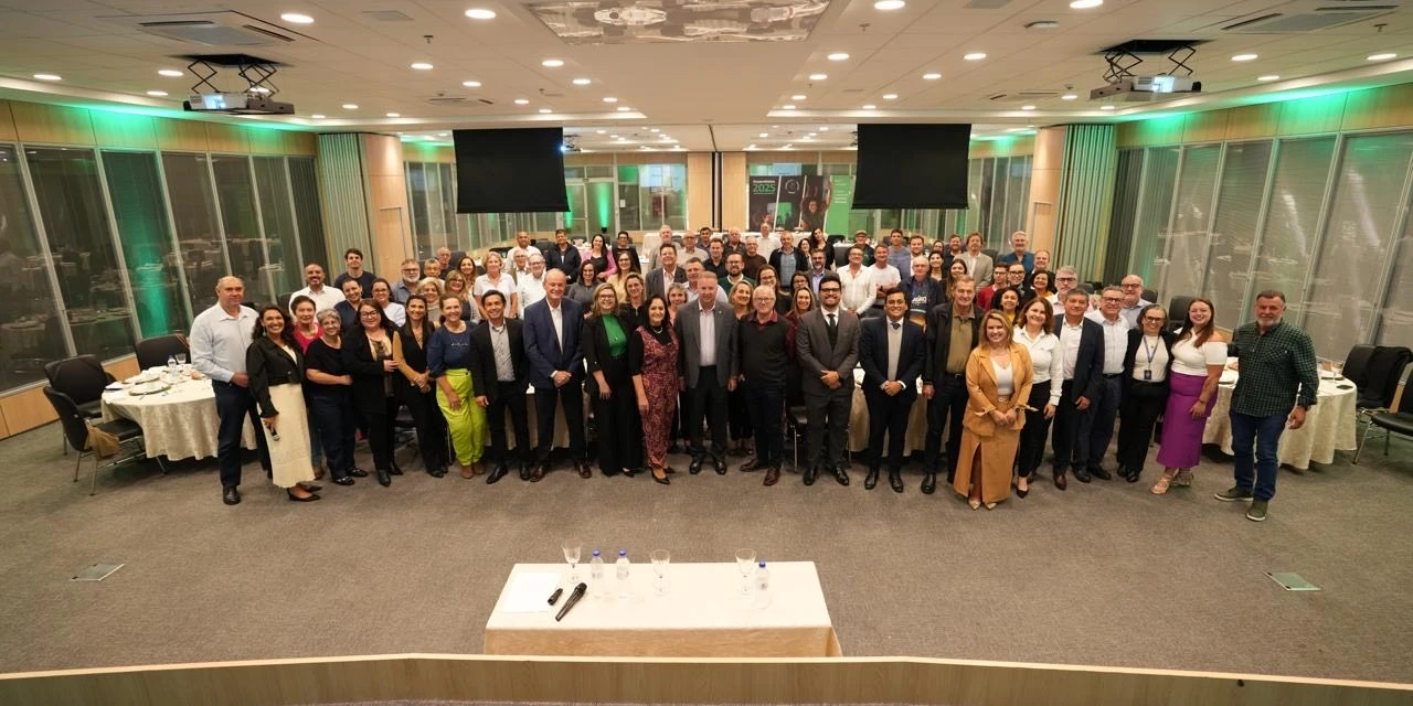 Lideranças da Sicredi Campos Gerais e Grande Curitiba PR/SP participam do Programa de Formação Cooperativista