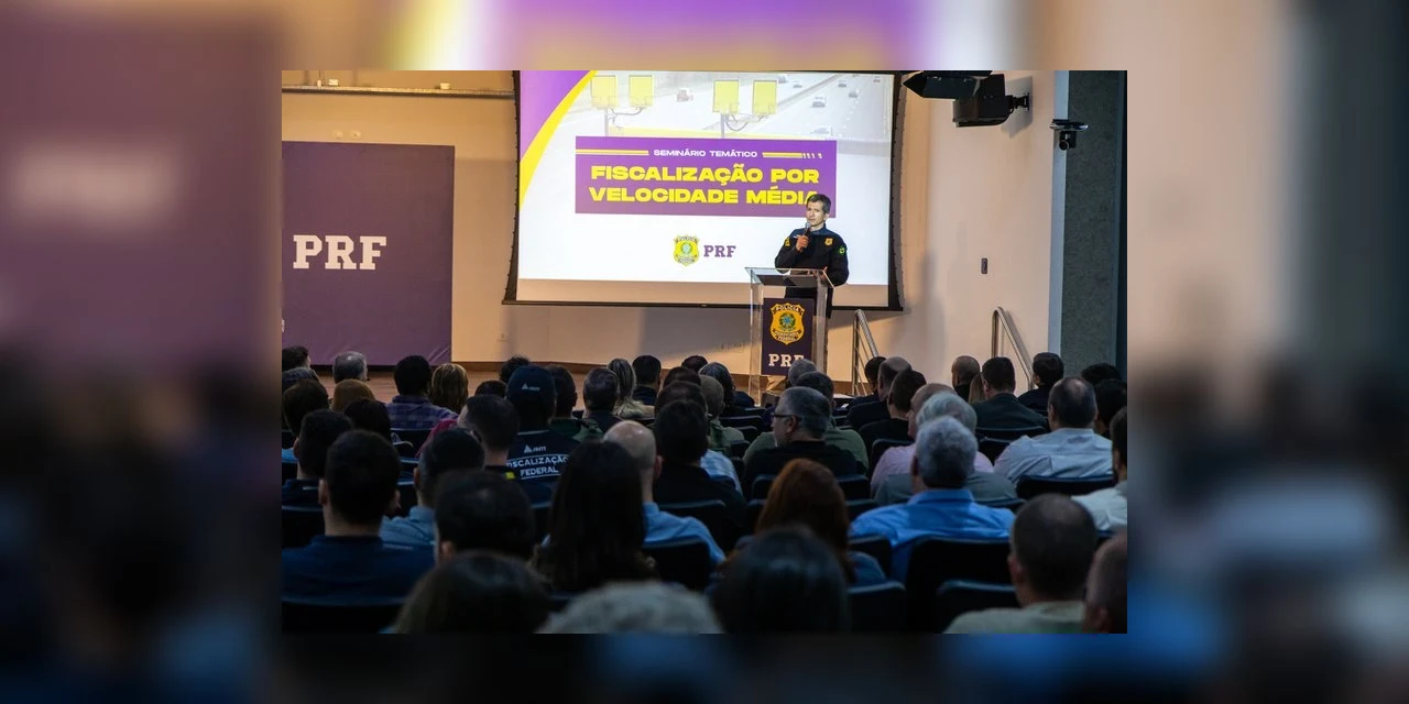 PRF realiza evento para discussão de fiscalização por velocidade média no Paraná