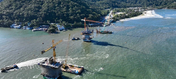 Ponte de Guaratuba chega a 60% de execução, segundo o relatório de obras de maio
